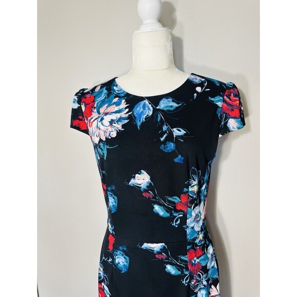 Betsey Johnson Sheath Sz 8 Black Floral Cap Sleeve Fitted Knee Pencil Dress - Picture 9 of 11